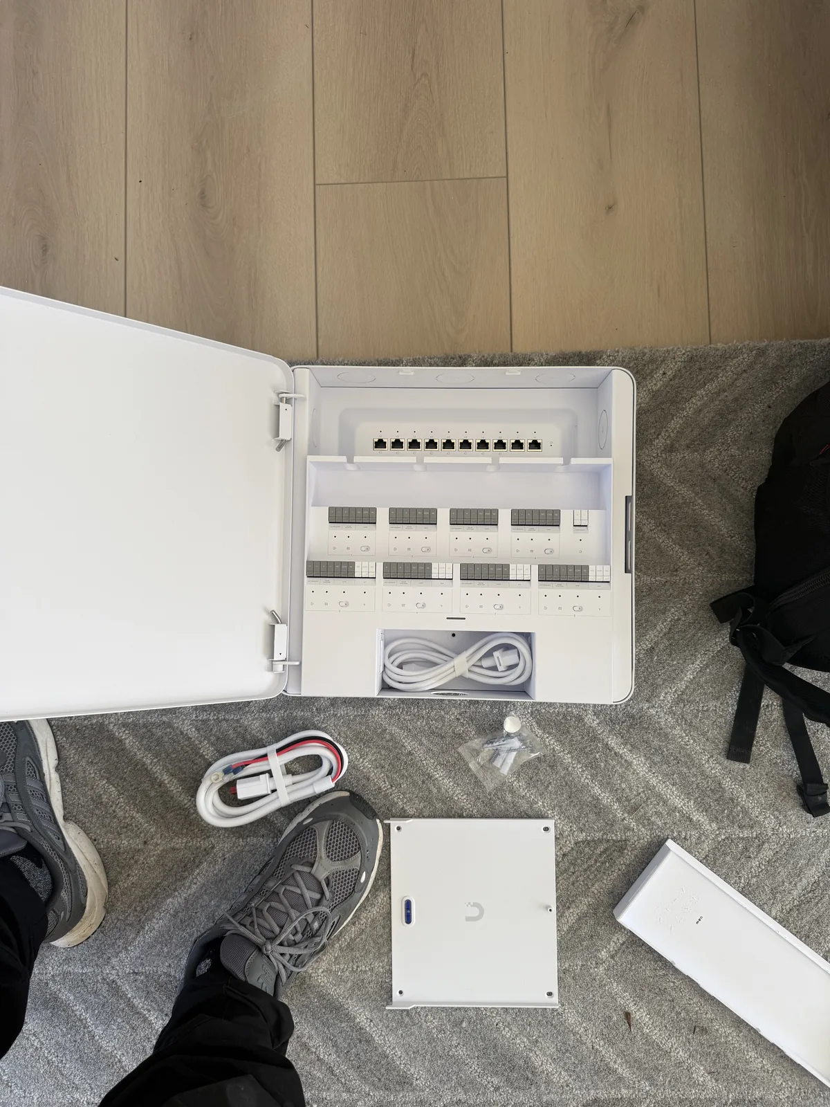 Access control panel wiring